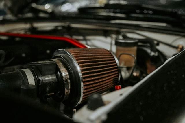 Ganti Filter Oli Mobil Berapa Km Sekali? Begini Cara Menentukan Waktu Penggantiannya