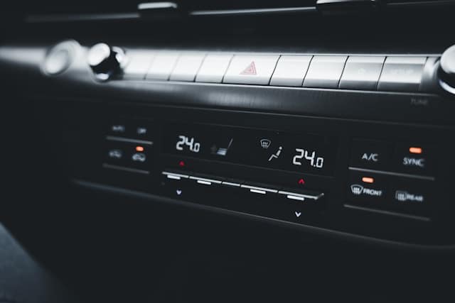 Cara Ganti Oli Kompresor AC Mobil dengan Aman dan Sesuai Spesifikasi