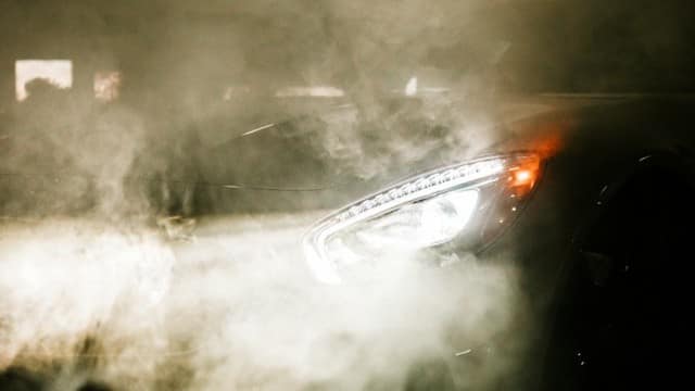5 Manfaat Fogging Mobil dan Fungsinya untuk Perawatan Interior