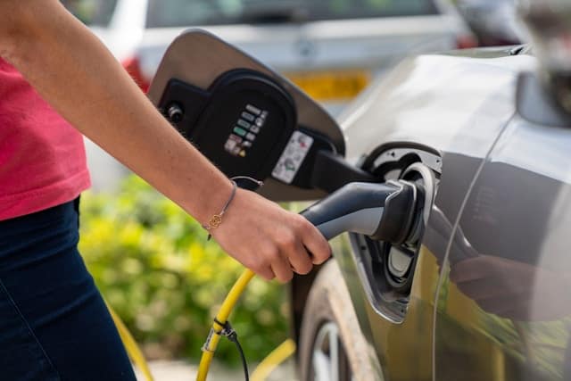 12 Mobil Diesel Terbaik di Indonesia yang Irit BBM dan Tangguh untuk Berbagai Kebutuhan