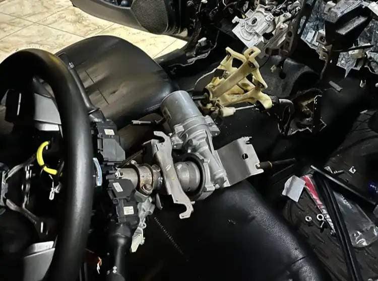 steering1 (1)