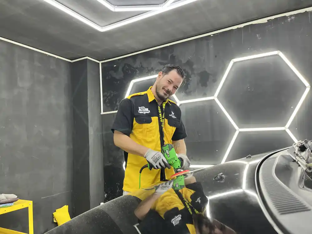 Berapa Harga Nano Ceramic Coating Mobil? Panduan Lengkap 2026