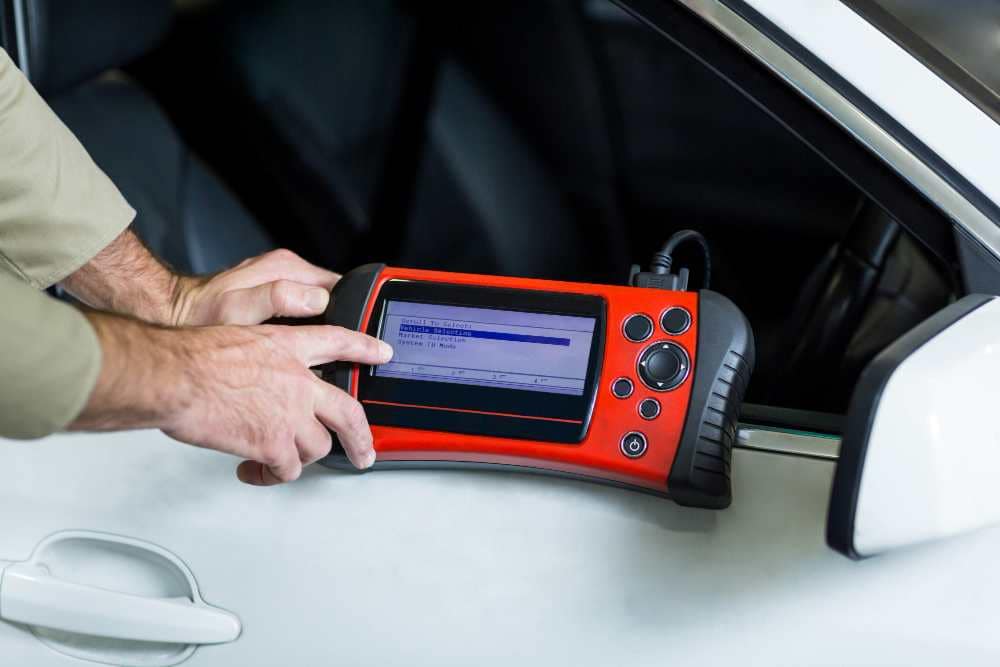 Cara Menggunakan Scanner Mobil untuk Cek Kerusakan dan Membaca Kode Error dengan Tepat