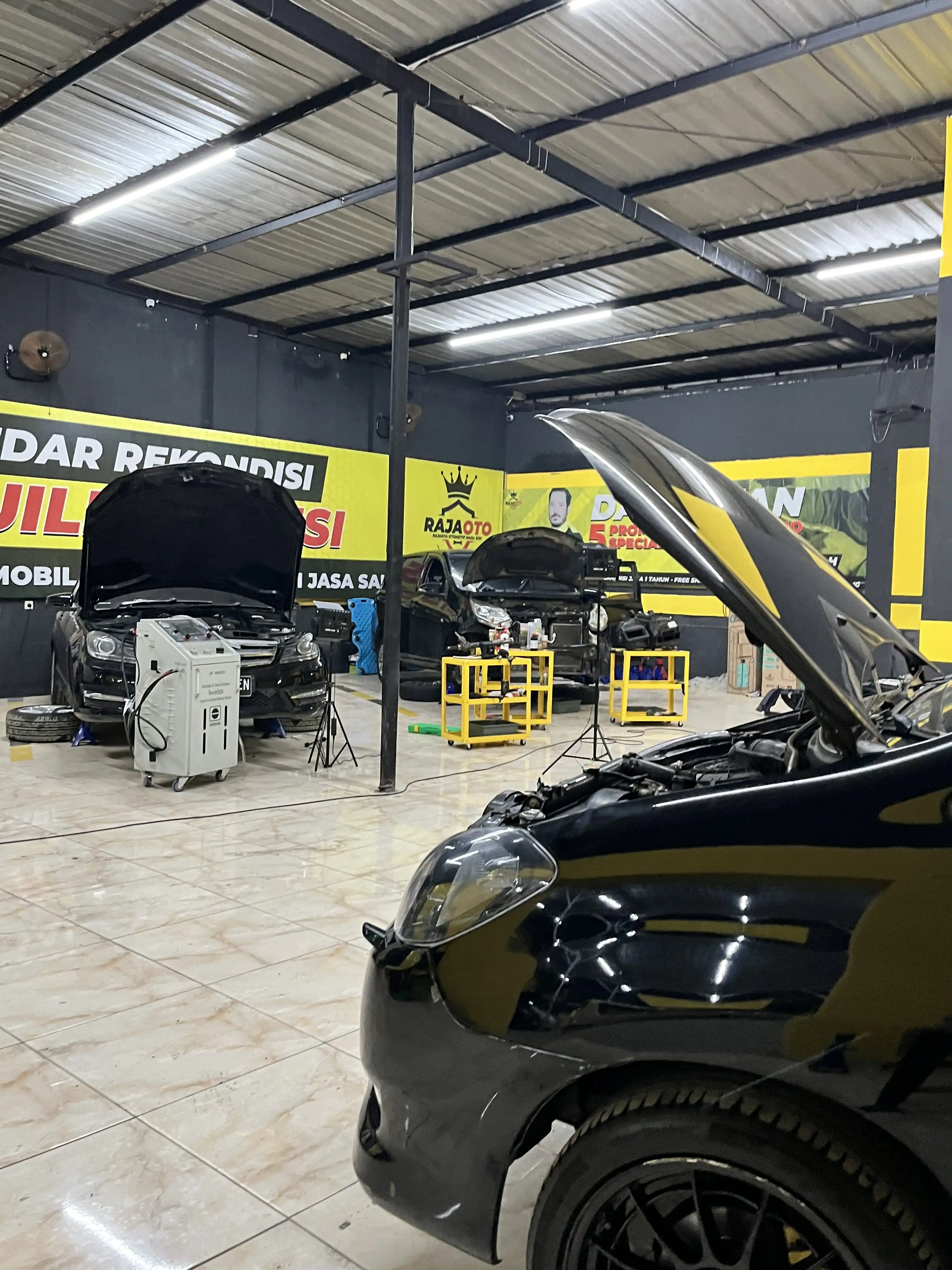 Workshop Surabaya - Area Utama